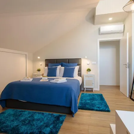 Bestvillas Collection Lilium