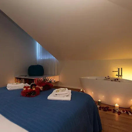 Bestvillas Collection Lilium